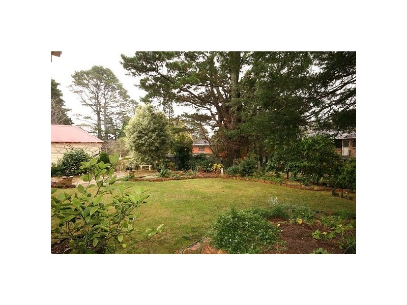 10 Olympian Pde, Leura NSW 2780