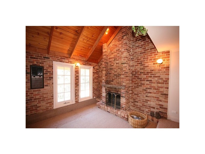 127 Boronia Road, Bullaburra NSW 2784