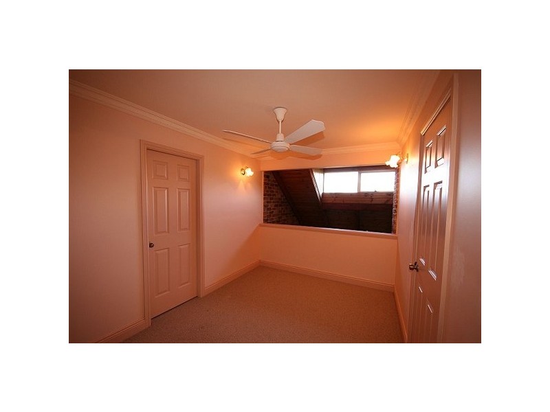 127 Boronia Road, Bullaburra NSW 2784