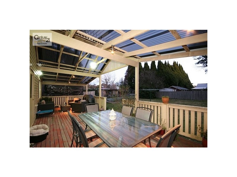 4 Bermuka Ave, Wentworth Falls NSW 2782