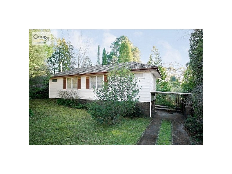 137 Blaxland Rd, Wentworth Falls NSW 2782