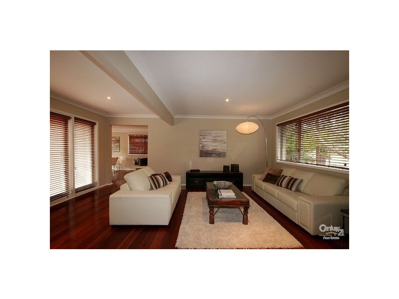 3 Boronia Rd, Wentworth Falls NSW 2782
