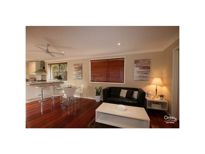 3 Boronia Rd, Wentworth Falls NSW 2782
