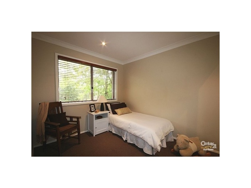 3 Boronia Rd, Wentworth Falls NSW 2782