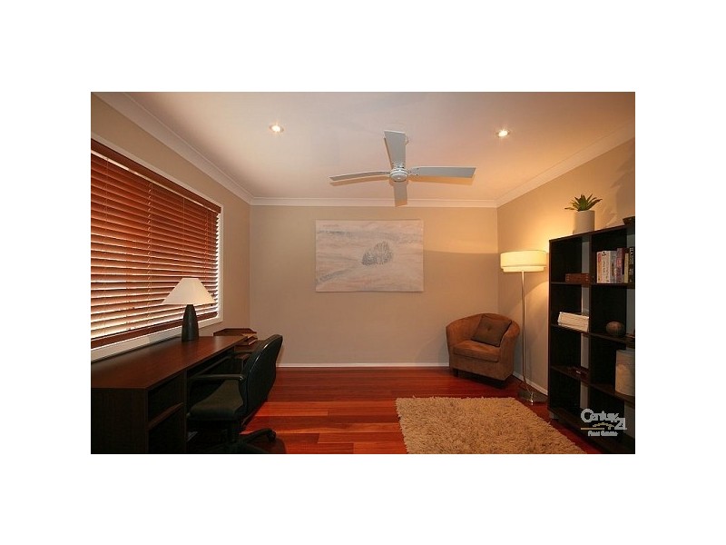 3 Boronia Rd, Wentworth Falls NSW 2782