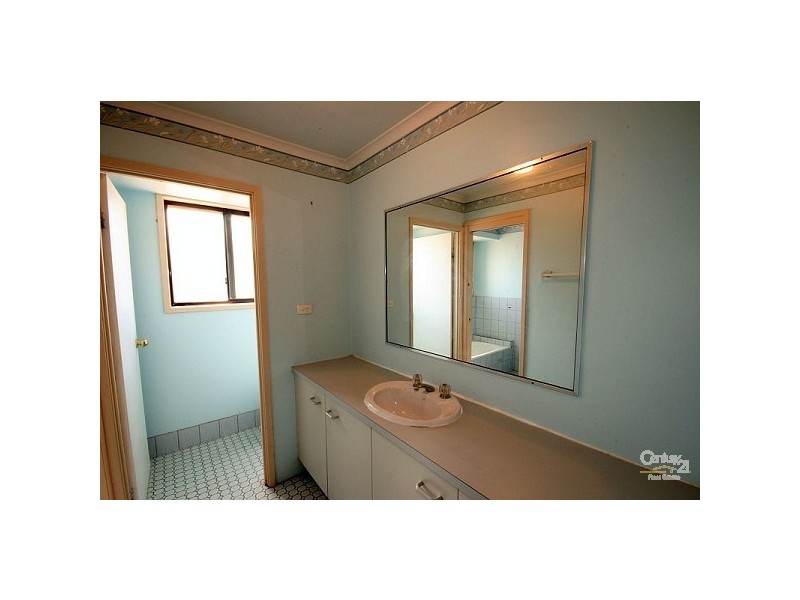 34 Cook Road, Wentworth Falls NSW 2782