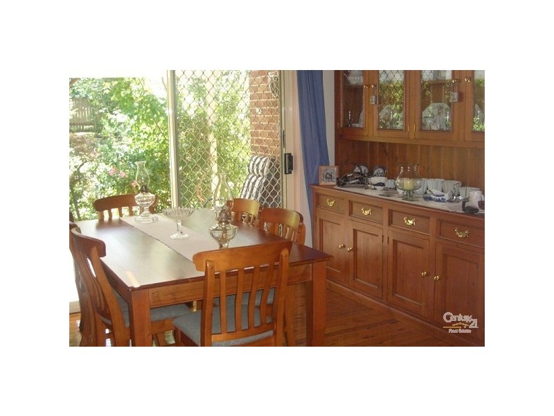 26 Tarella Rd, Wentworth Falls NSW 2782