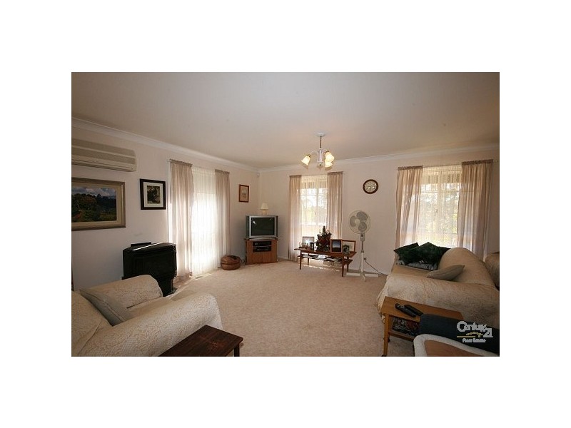 4 Anderson Ave, Bullaburra NSW 2784