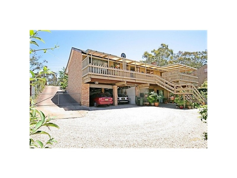 332 Blaxland Rd, Wentworth Falls NSW 2782