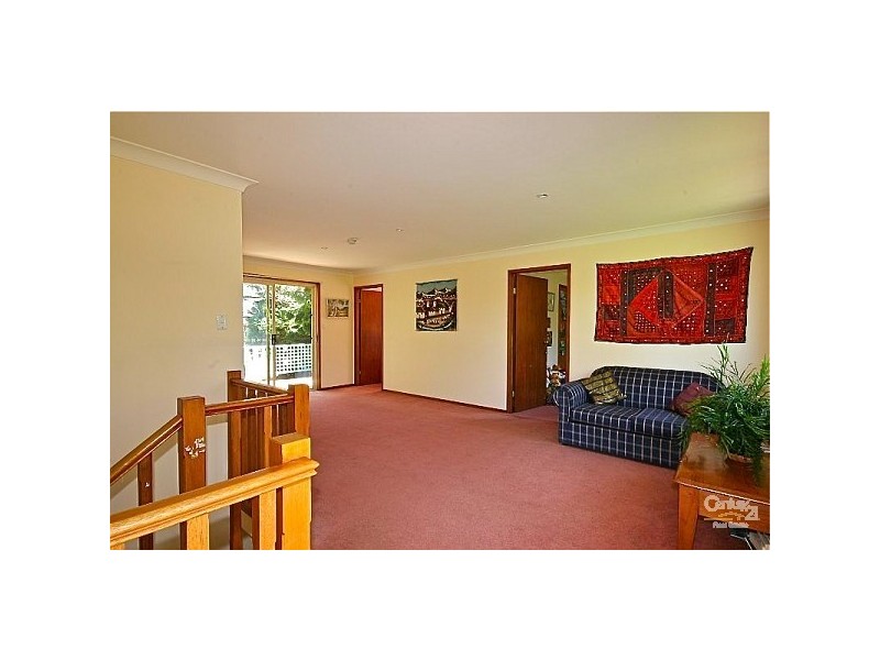 82 Backhouse St, Wentworth Falls NSW 2782