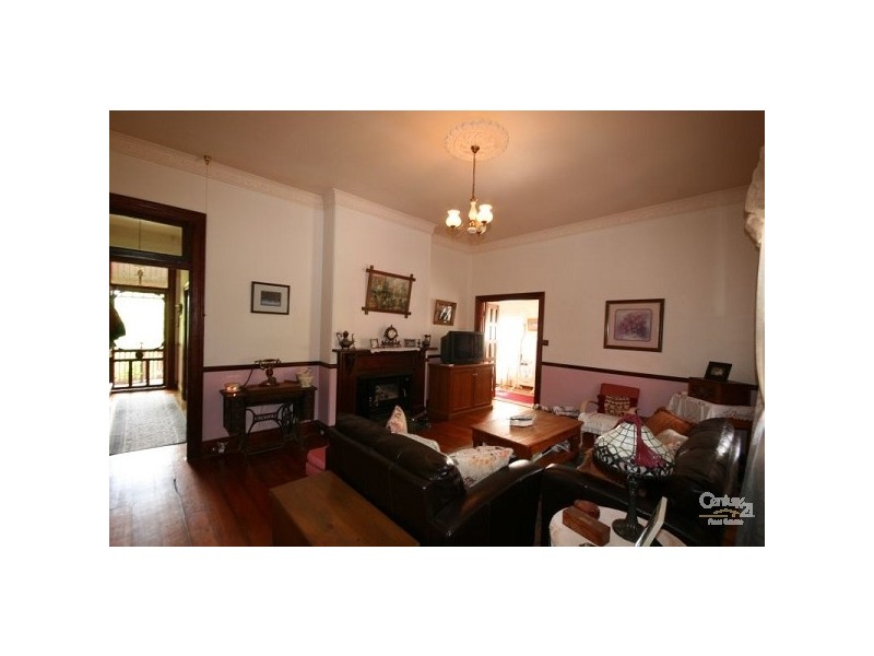 5 Hume Avenue, Wentworth Falls NSW 2782