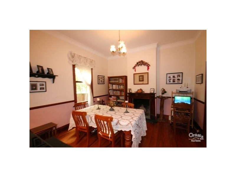 5 Hume Avenue, Wentworth Falls NSW 2782