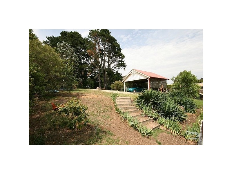 5 Hume Avenue, Wentworth Falls NSW 2782