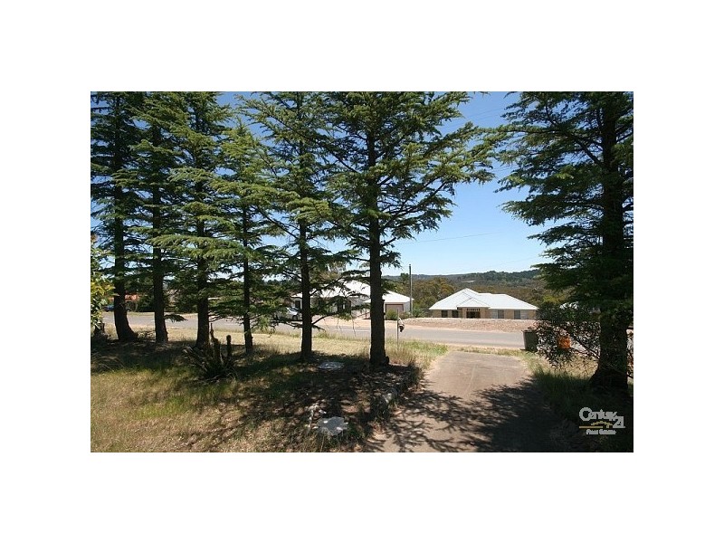 92 Tableland Rd, Wentworth Falls NSW 2782