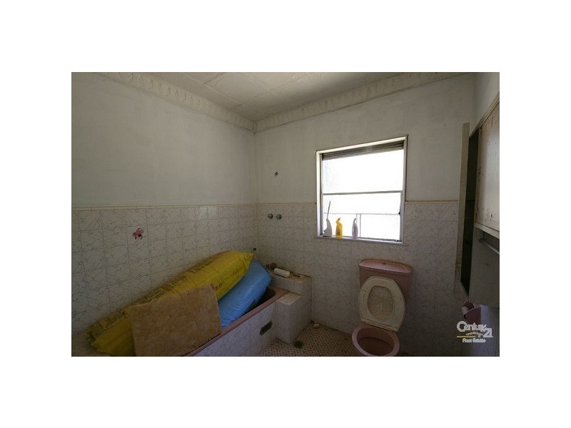 92 Tableland Rd, Wentworth Falls NSW 2782