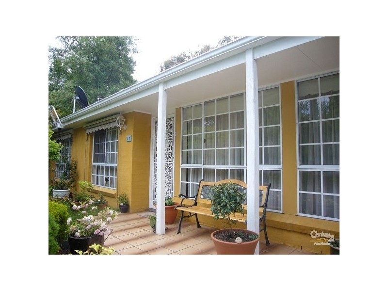 57 Backhouse St, Wentworth Falls NSW 2782