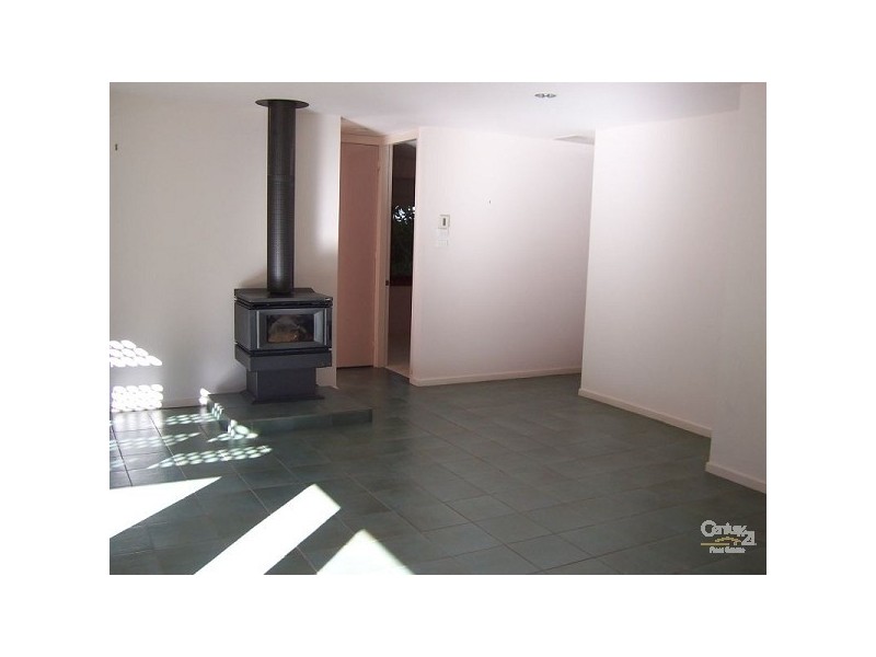 164 Falls Road, Wentworth Falls NSW 2782