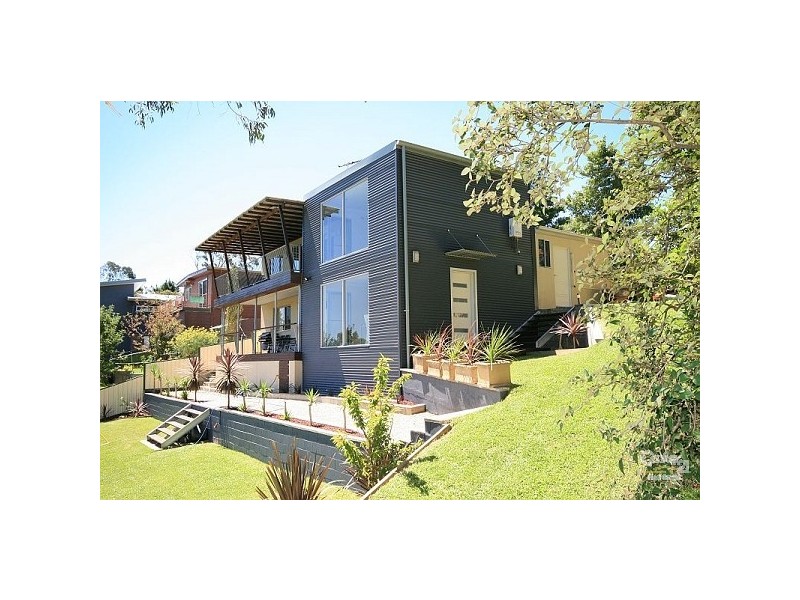 28 Maple Grove, Wentworth Falls NSW 2782