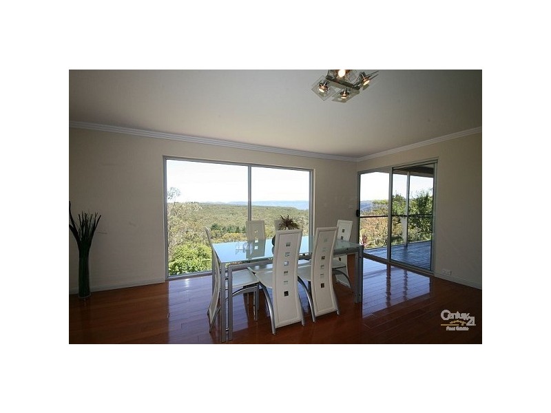28 Maple Grove, Wentworth Falls NSW 2782