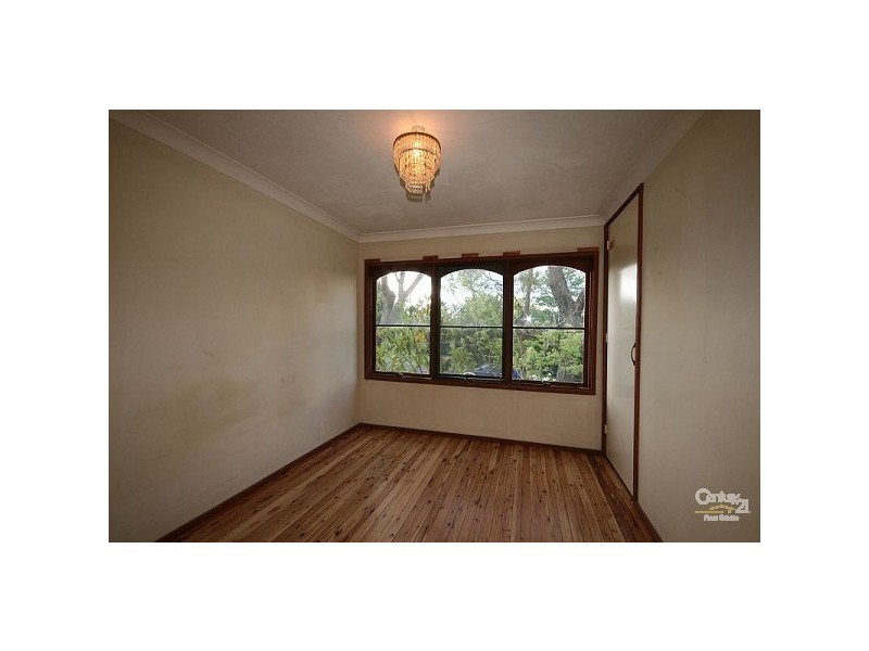 50 Yanko Ave, Wentworth Falls NSW 2782