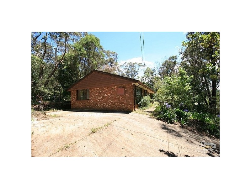 5 Lurline St, Wentworth Falls NSW 2782