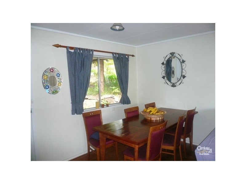 33 Westbourne Avenue, Wentworth Falls NSW 2782