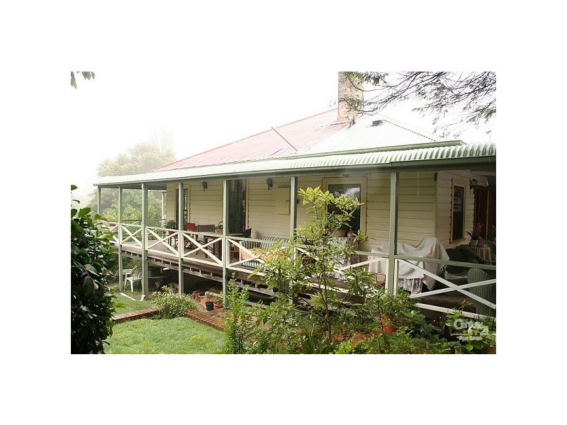 14 Cox Avenue, Wentworth Falls NSW 2782