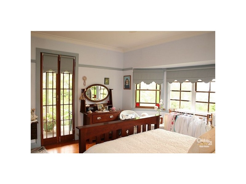 14 Cox Avenue, Wentworth Falls NSW 2782