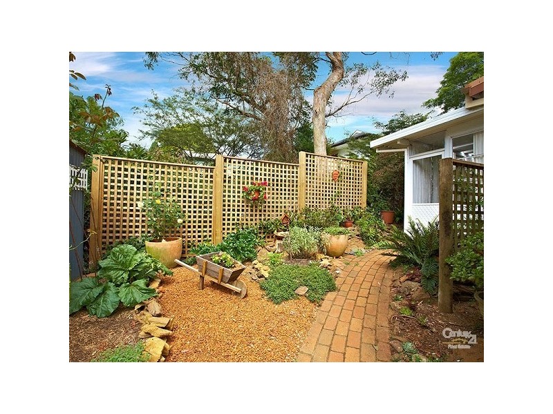 20 Parkes St, Wentworth Falls NSW 2782