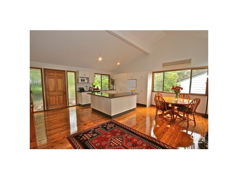223 Blaxland Rd, Wentworth Falls NSW 2782