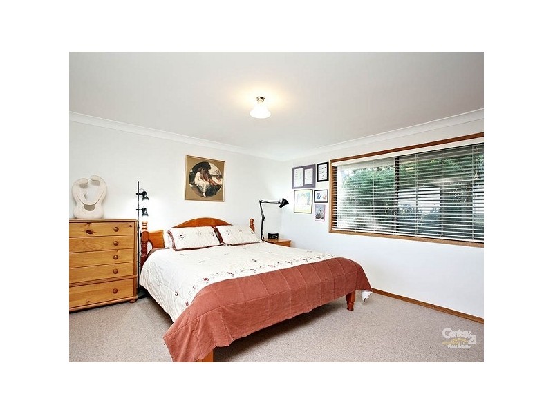 223 Blaxland Rd, Wentworth Falls NSW 2782
