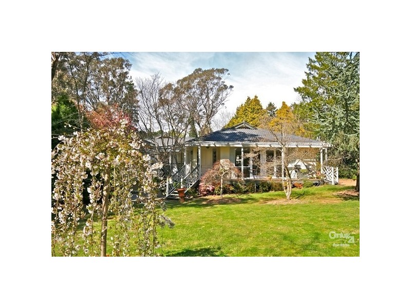 37 Toulon Avenue, Wentworth Falls NSW 2782