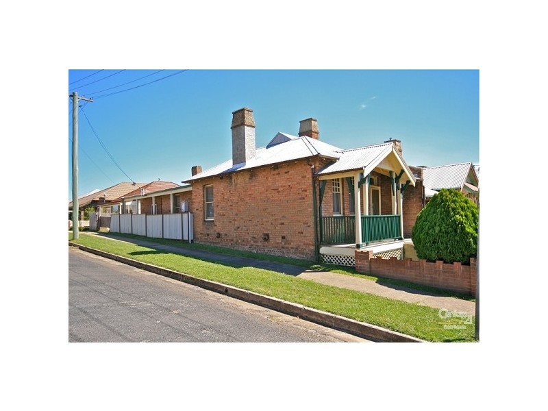 42 Cook Street, Lithgow NSW 2790