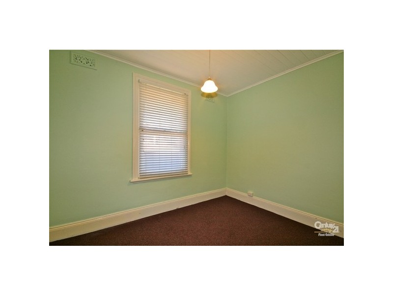 42 Cook Street, Lithgow NSW 2790
