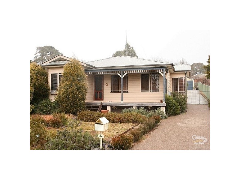64 Twynam Street, Katoomba NSW 2780