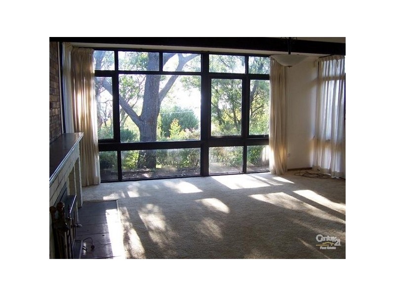 26 Panorama Crescent, Wentworth Falls NSW 2782