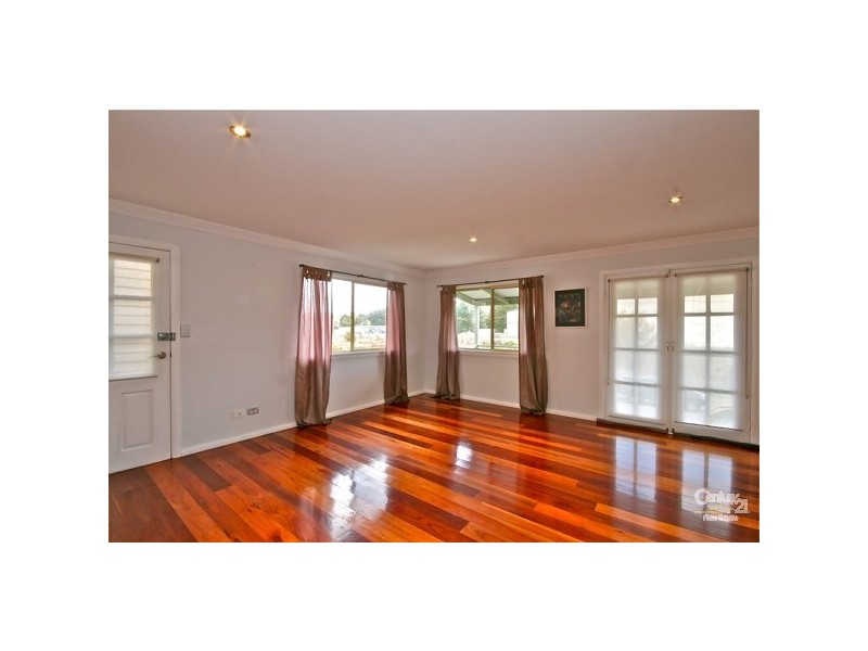 24 Macauley Street, Lithgow NSW 2790