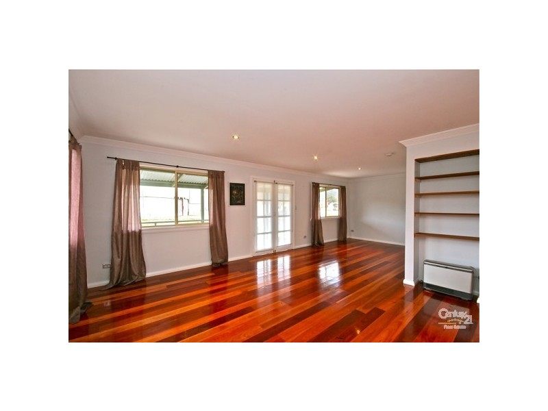 24 Macauley Street, Lithgow NSW 2790