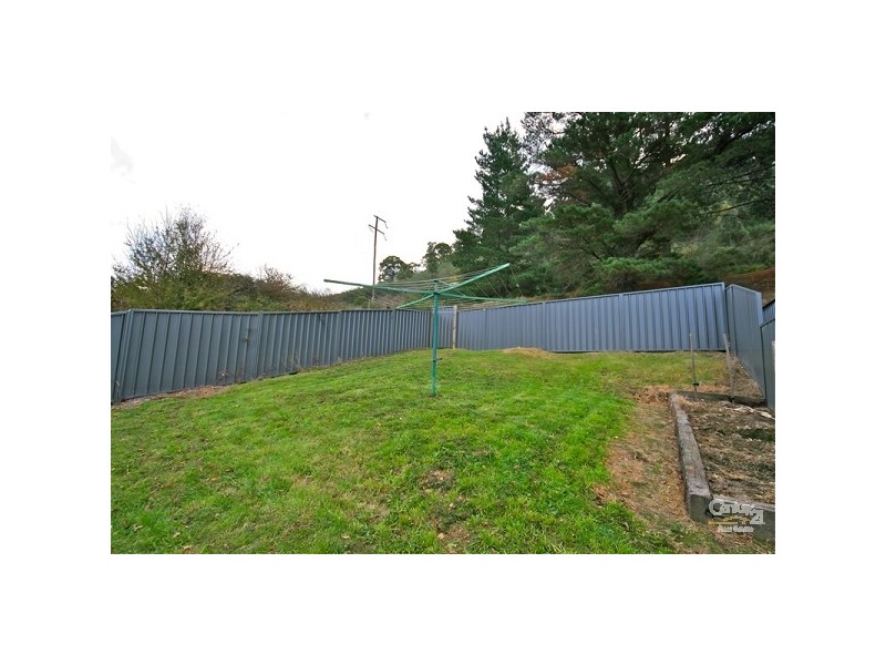 24 Macauley Street, Lithgow NSW 2790