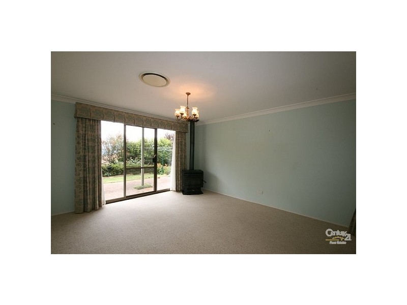 26 Claines Crescent, Wentworth Falls NSW 2782