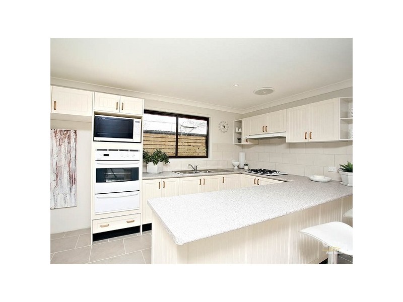 89 Dalrymple Avenue, Wentworth Falls NSW 2782