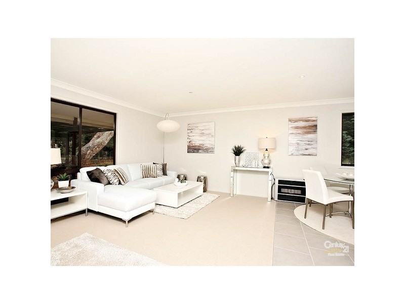 89 Dalrymple Avenue, Wentworth Falls NSW 2782