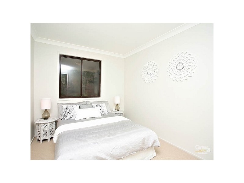 89 Dalrymple Avenue, Wentworth Falls NSW 2782