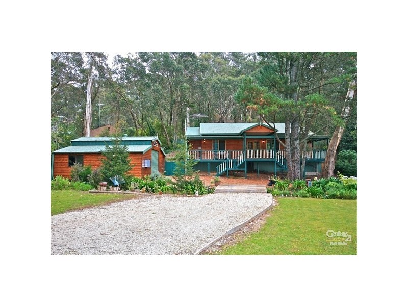 24 Kings Rd, Leura NSW 2780