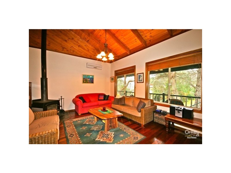 24 Kings Rd, Leura NSW 2780