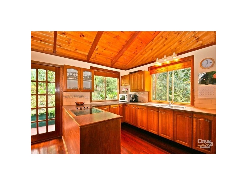 24 Kings Rd, Leura NSW 2780