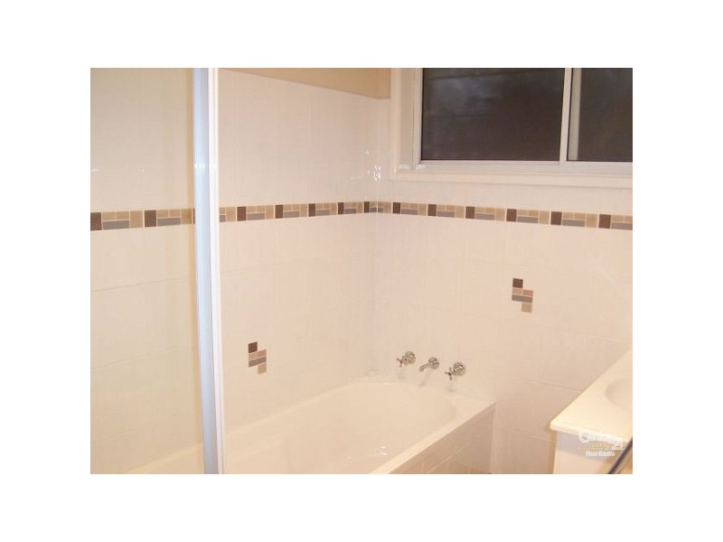 12 Canberra Street, Wentworth Falls NSW 2782