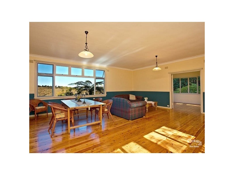 20 Asquith Ave, Wentworth Falls NSW 2782