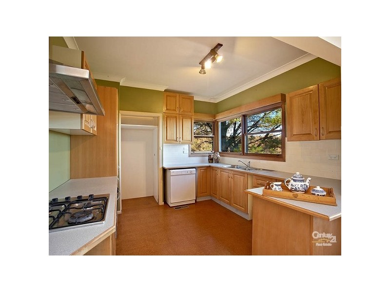 20 Asquith Ave, Wentworth Falls NSW 2782