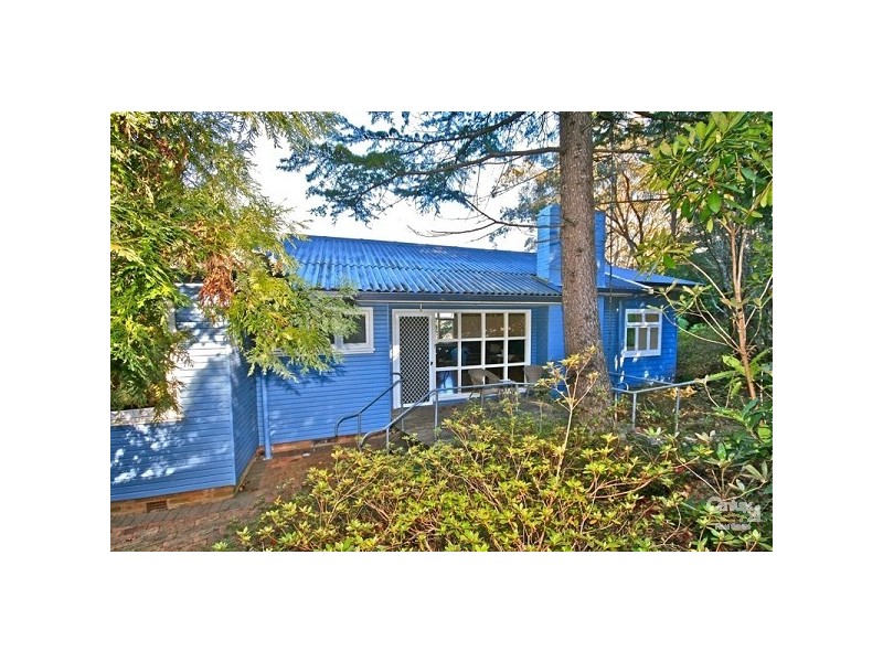 20 Asquith Ave, Wentworth Falls NSW 2782